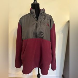 The North Face - Tundra 1/4 zip
